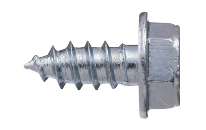 Metallskruv med sexkantigt huvud och gängad kropp. Skruven har en glänsande yta.