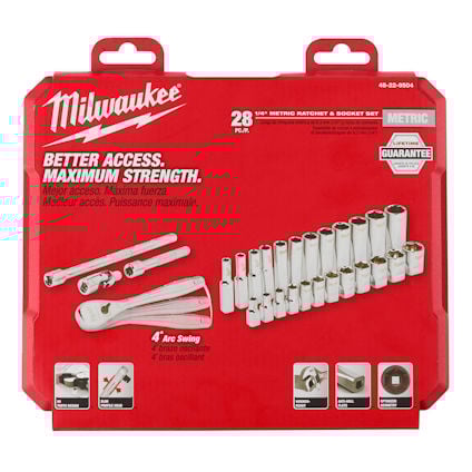 Röd förpackning med texten "Milwaukee 28 pc. 1/4" Metric Ratchet & Socket Set", bilder av verktyg och produktinformation på flera språk.