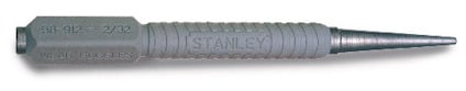 Grå spikdrivare med texten "STANLEY" och "WEAR GOGGLES" ingraverat, samt en spetsig ände.